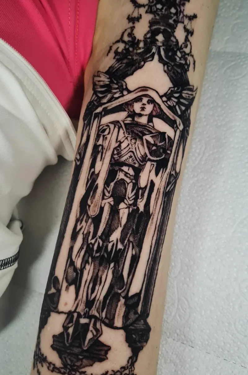 Figura art nouveau en línea